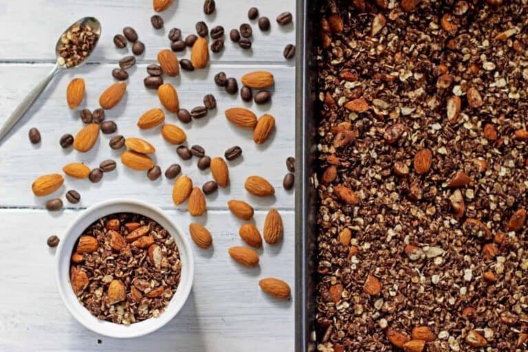 Mocha Java Granola - The Kiwi Country Girl