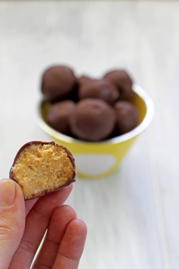 Smooth, creamy & perfect peanut butter cheesecake truffles