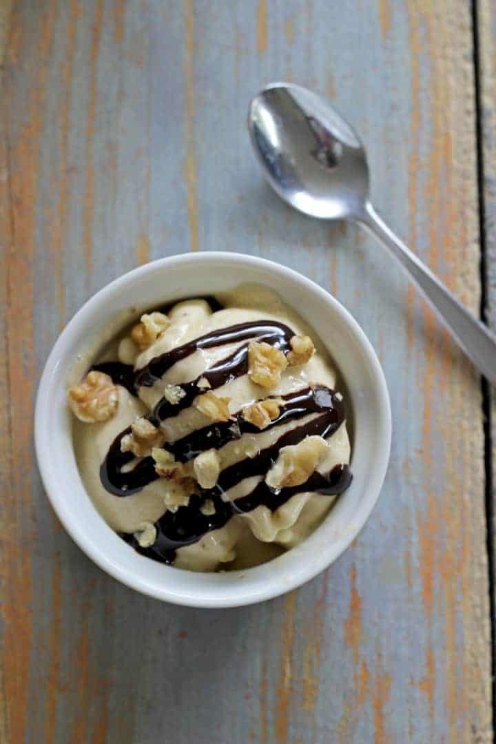 Frozen bananas are all that it takes to make this creamy but healthy banana ice cream!