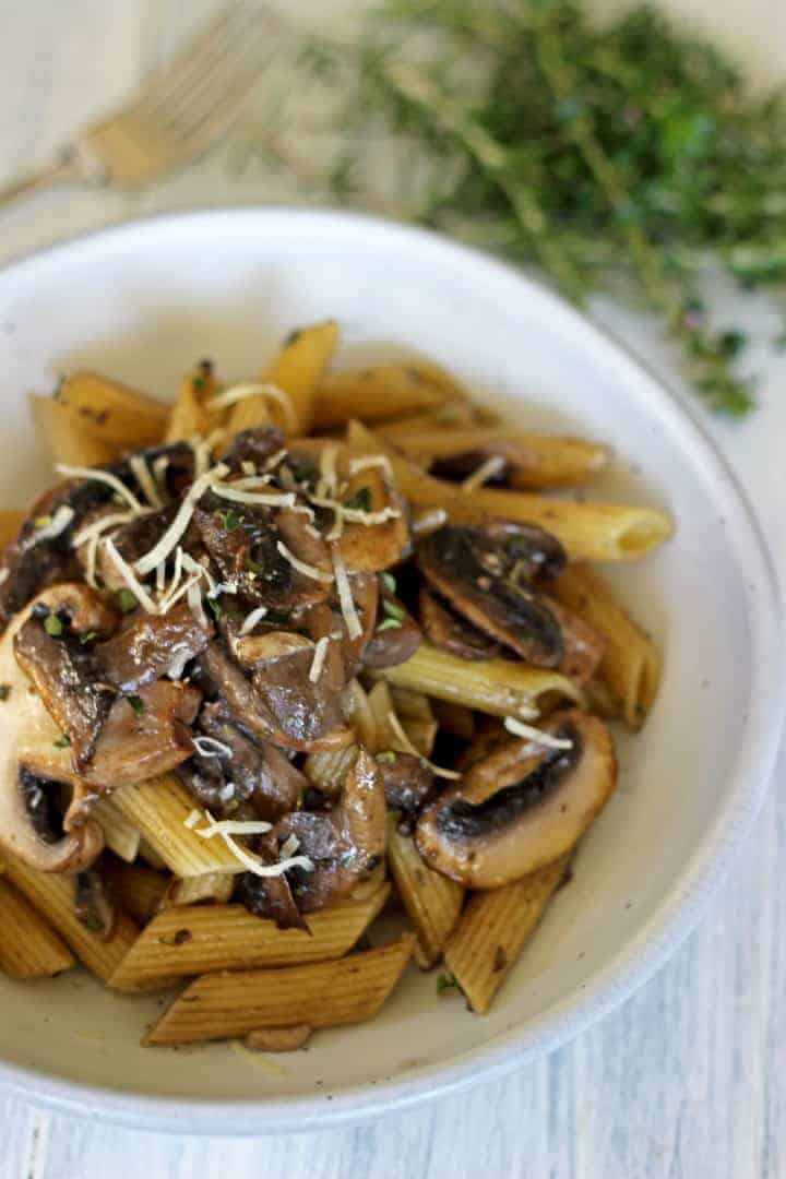 Super speedy mushroom pasta with garlic, herb & butter sauce - a perfect throw together meal, ready in 20 minutes!