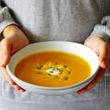 Classic pumpkin soup with a Thai inspired twist - Thai Spiced Pumpkin Soup! | thekiwicountrygirl.com
