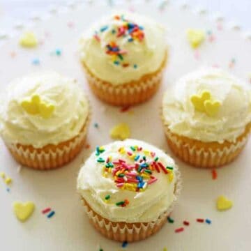Another quick and easy small batch recipe - small batch vanilla cupcakes! Makes 4 cupcakes in less than 30 minutes - perfect for celebrations! | thekiwicountrygirl.com
