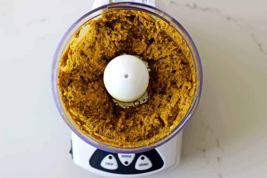Upping our kitchen curry game with homemade yellow curry paste - throw all ingredients into a food processor and be an instant curry master! | thekiwicountrygirl.com